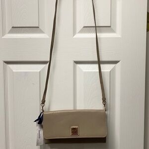Dooney & bourke cross body stains fair condition  Bag